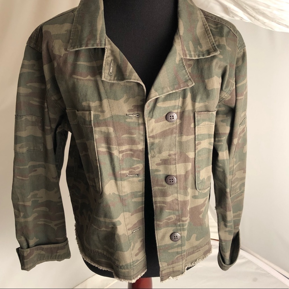 Anthropologie Sanctuary raw hem camouflage jacket